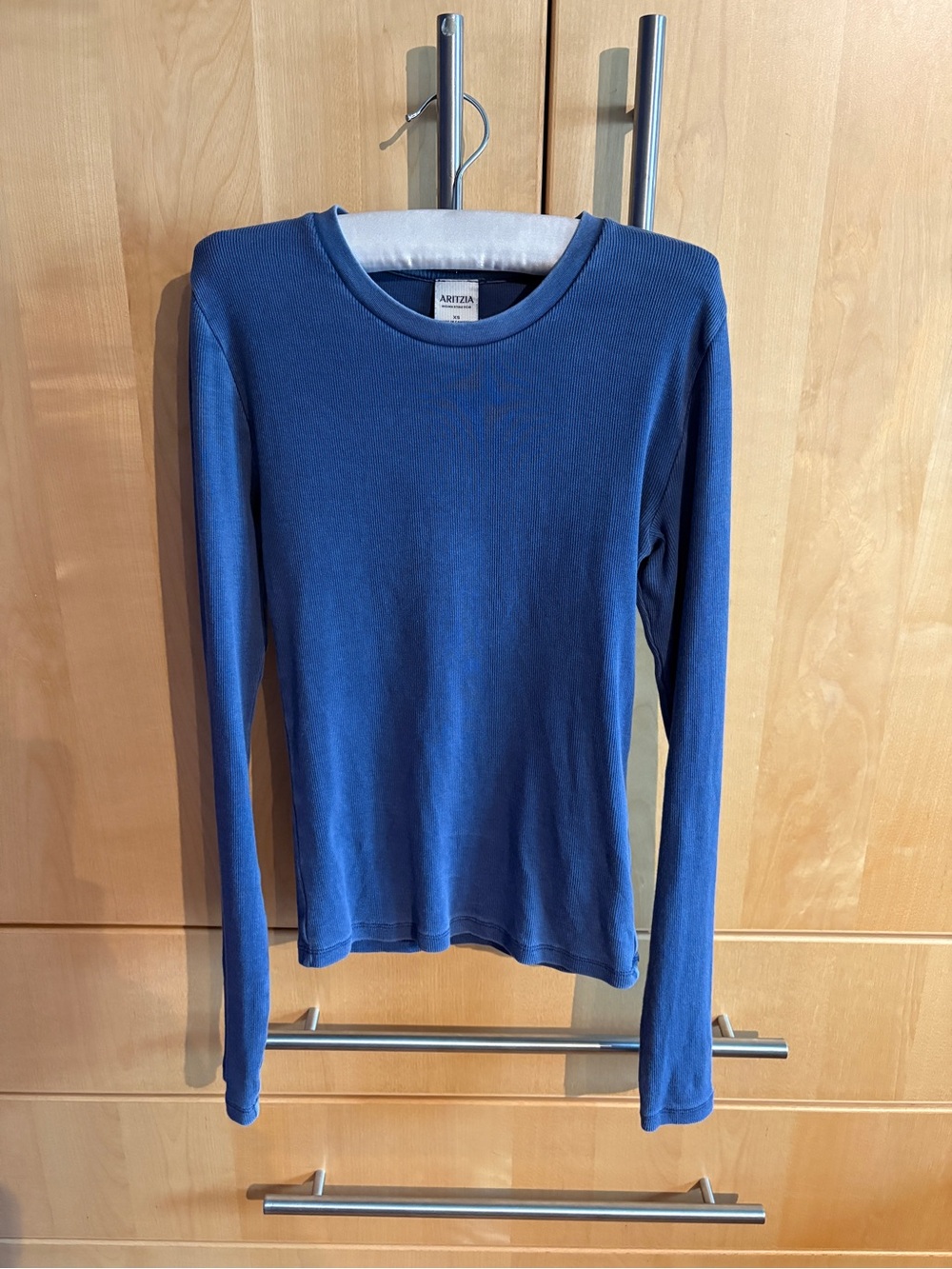 Aritzia Blue Homestretch Crew Longsleeve XS
